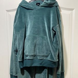 Girls All in Motion Green Velour Set